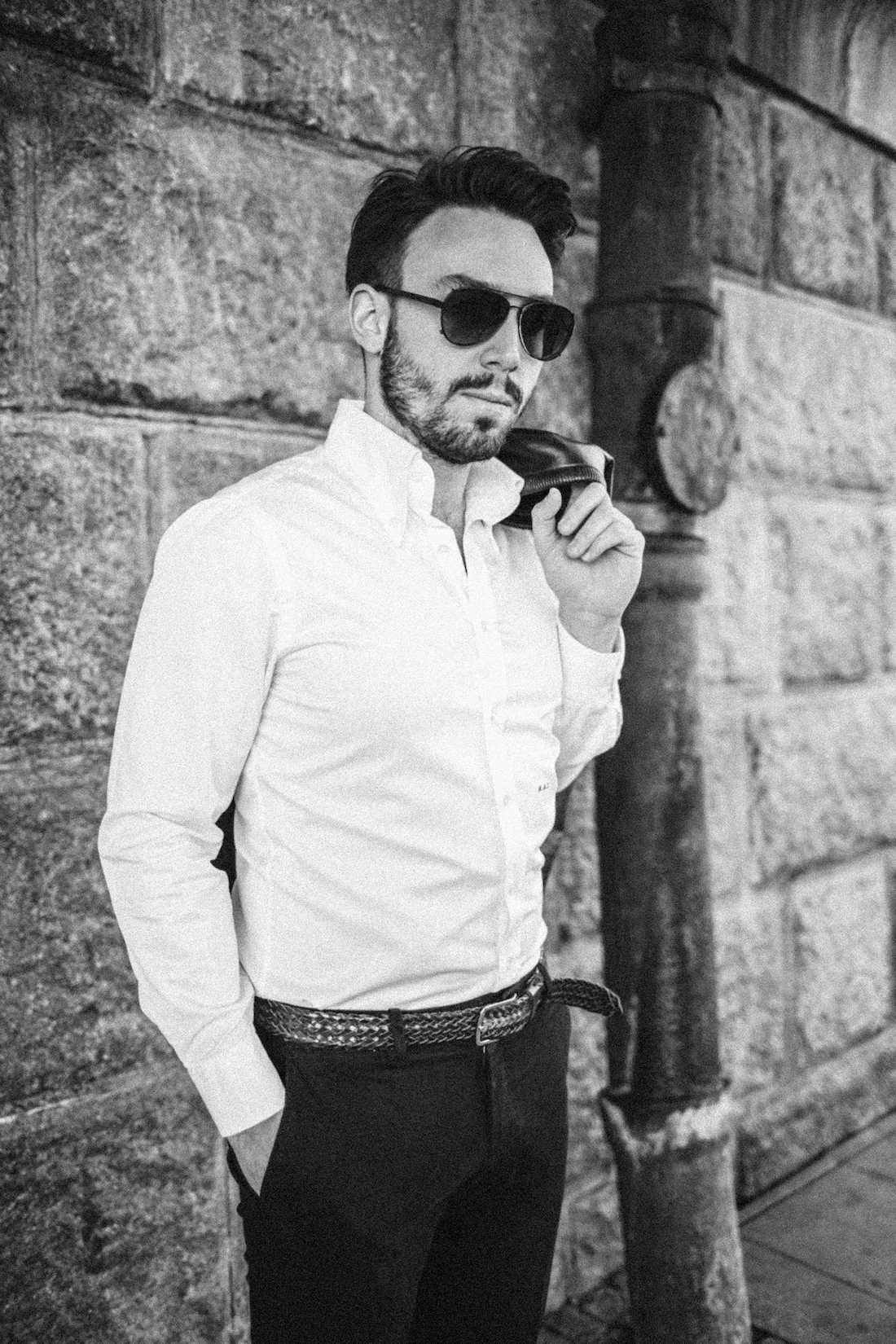 Black and white outfit, Corneliani jacket, white shirt, white sneakers. New High Style
